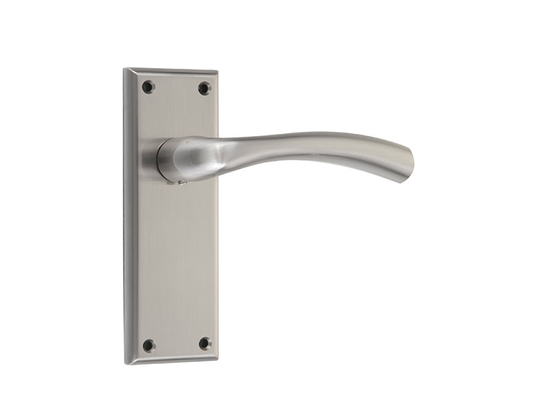 DH15064-Zinc Alloy-LEVER DOOR HANDLE ON PLATE